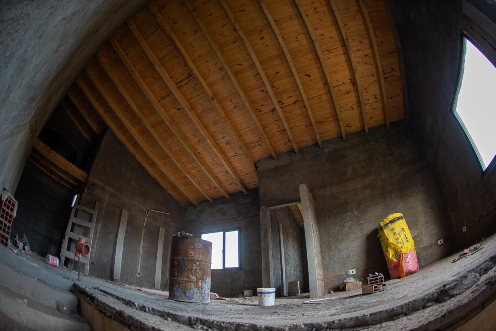 P.H. de amplias dimensiones, a terminar!