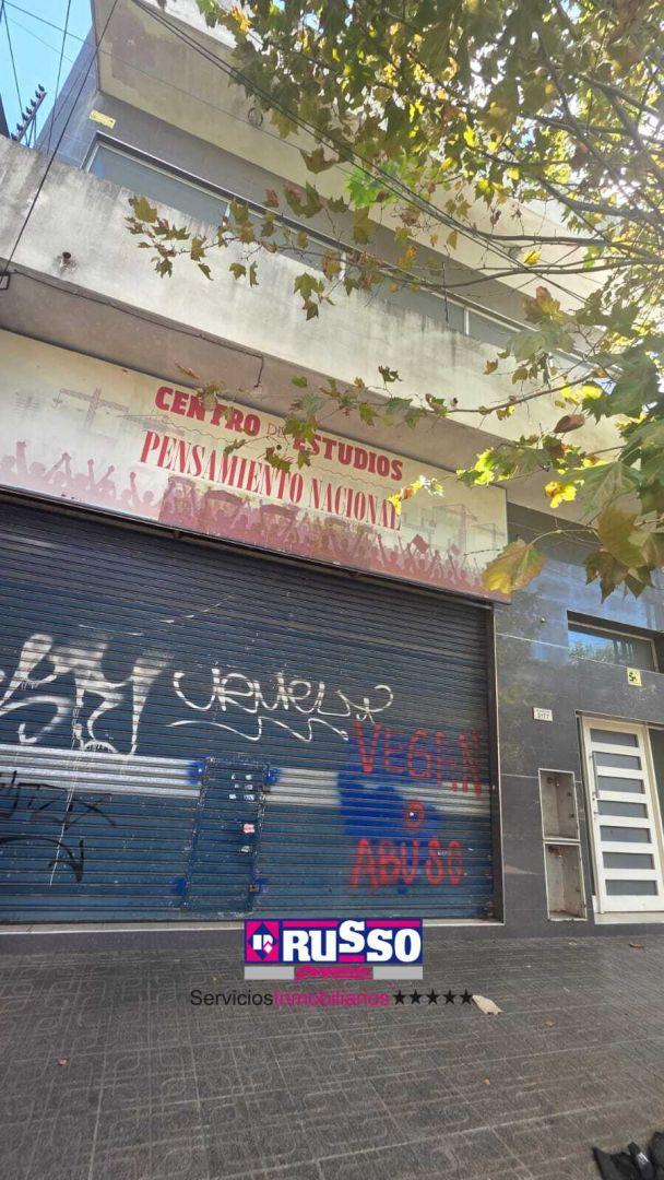 Alquiler local 200m² San Justo