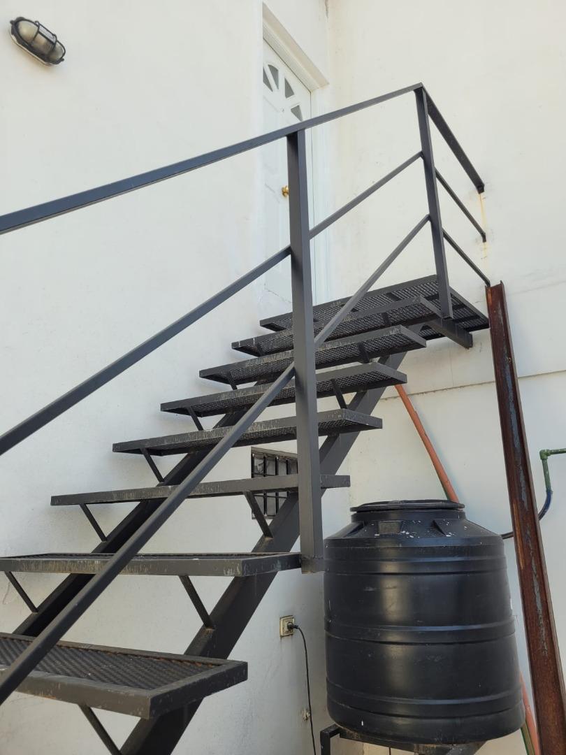 Depto Tipo Casa en Alquiler de 2 ambientes