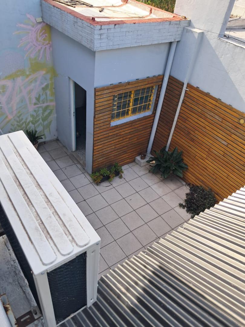 Depto Tipo Casa en Venta de 3 ambientes