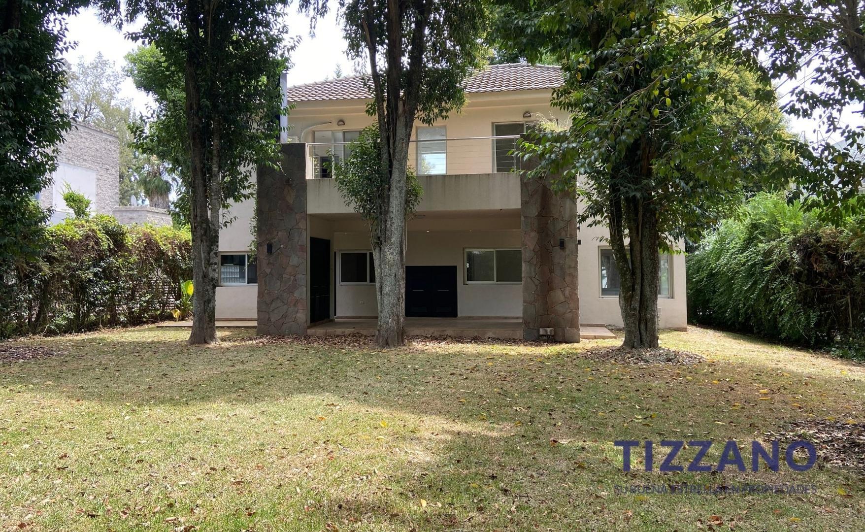 Casa en Alquiler de 4 dormitorios