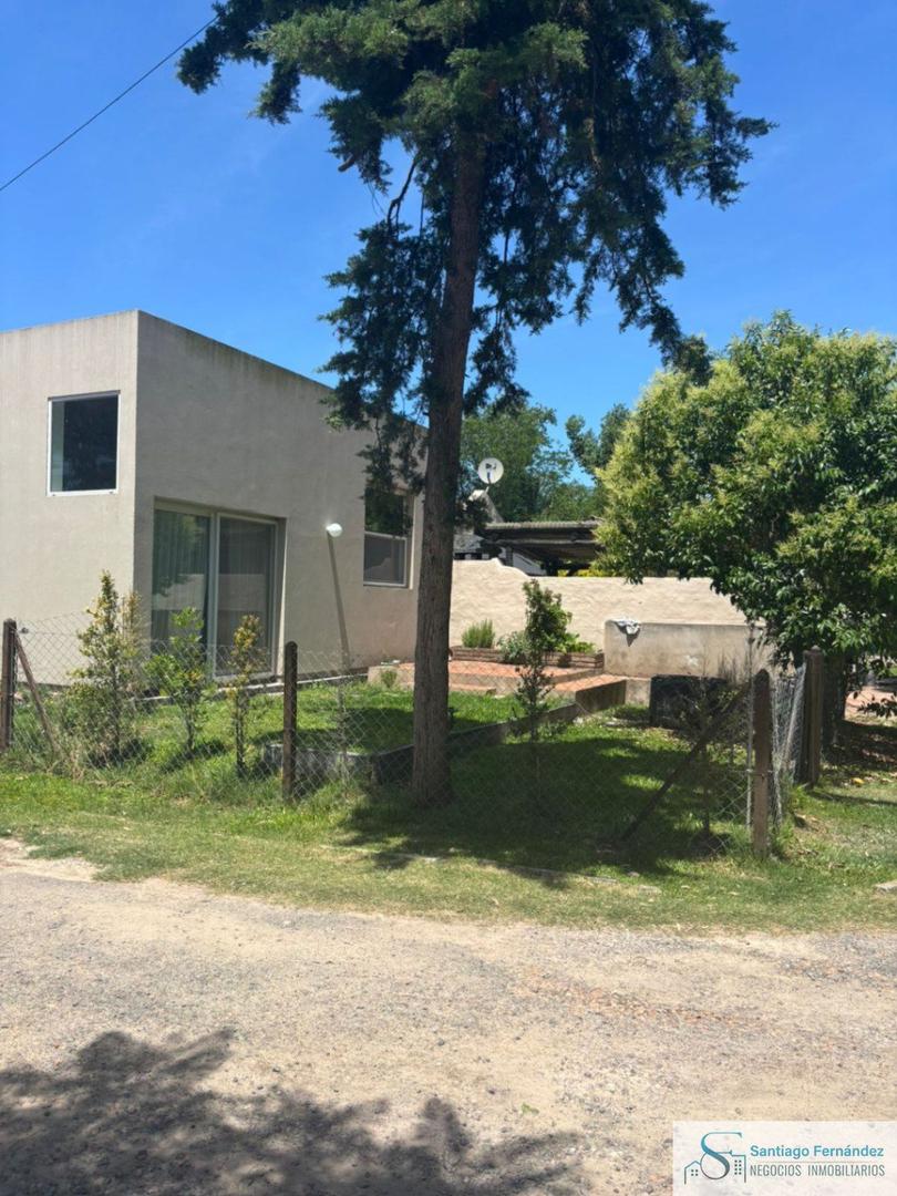 Casa en alquiler c/ cochera en Ingeniero Maschwitz