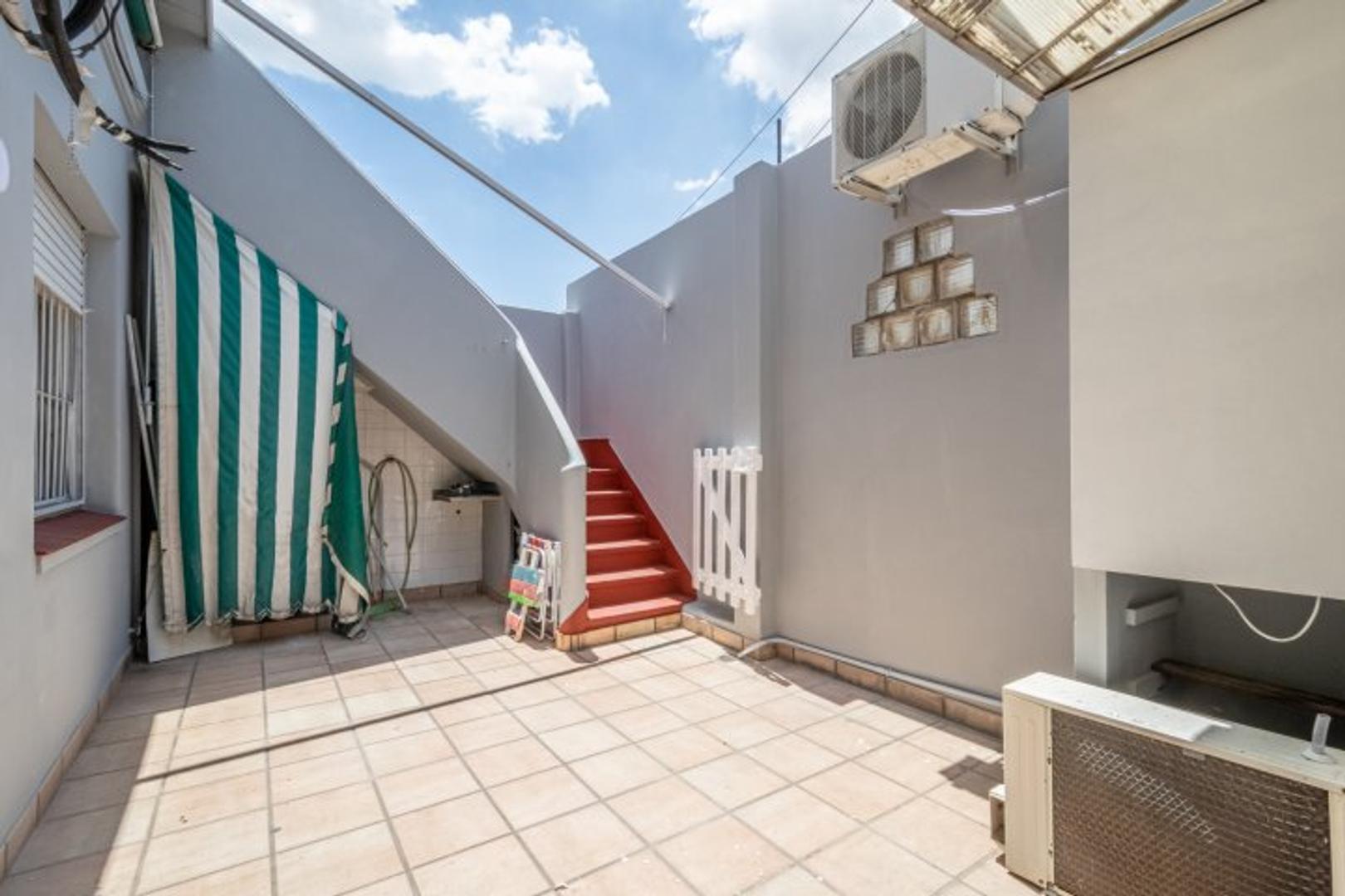 Depto Tipo Casa en Alquiler de 3 ambientes