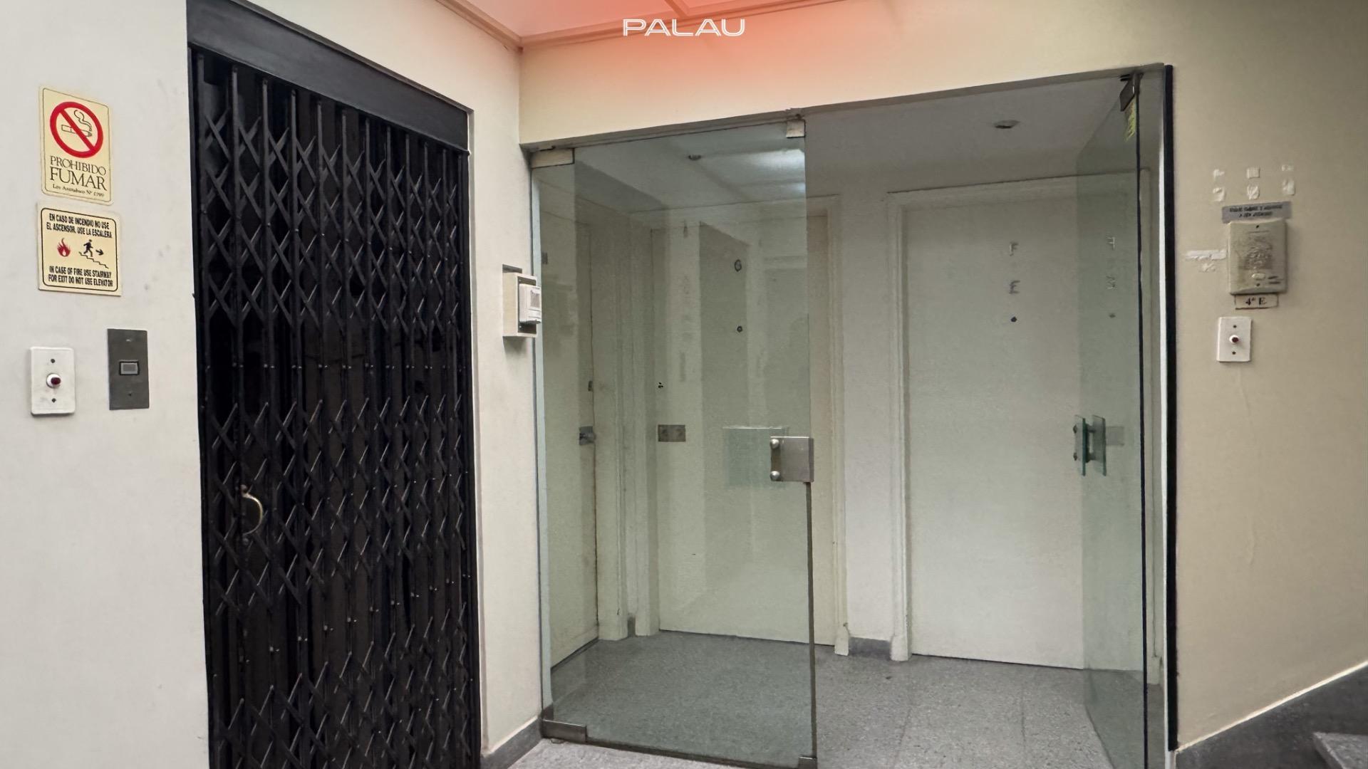 Ver Video - Oficina de 3 ambientes con baño - Reciclada