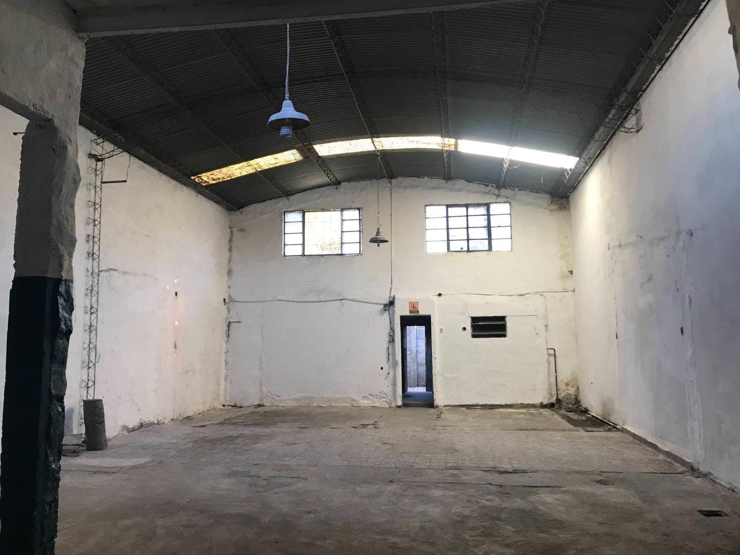 Galpón - Depósito en Venta San Justo - Oportunidad construct