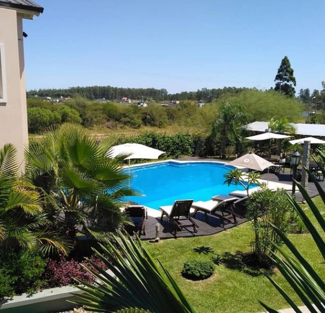 Hotel en Venta en Federacion, USD 1.350.000