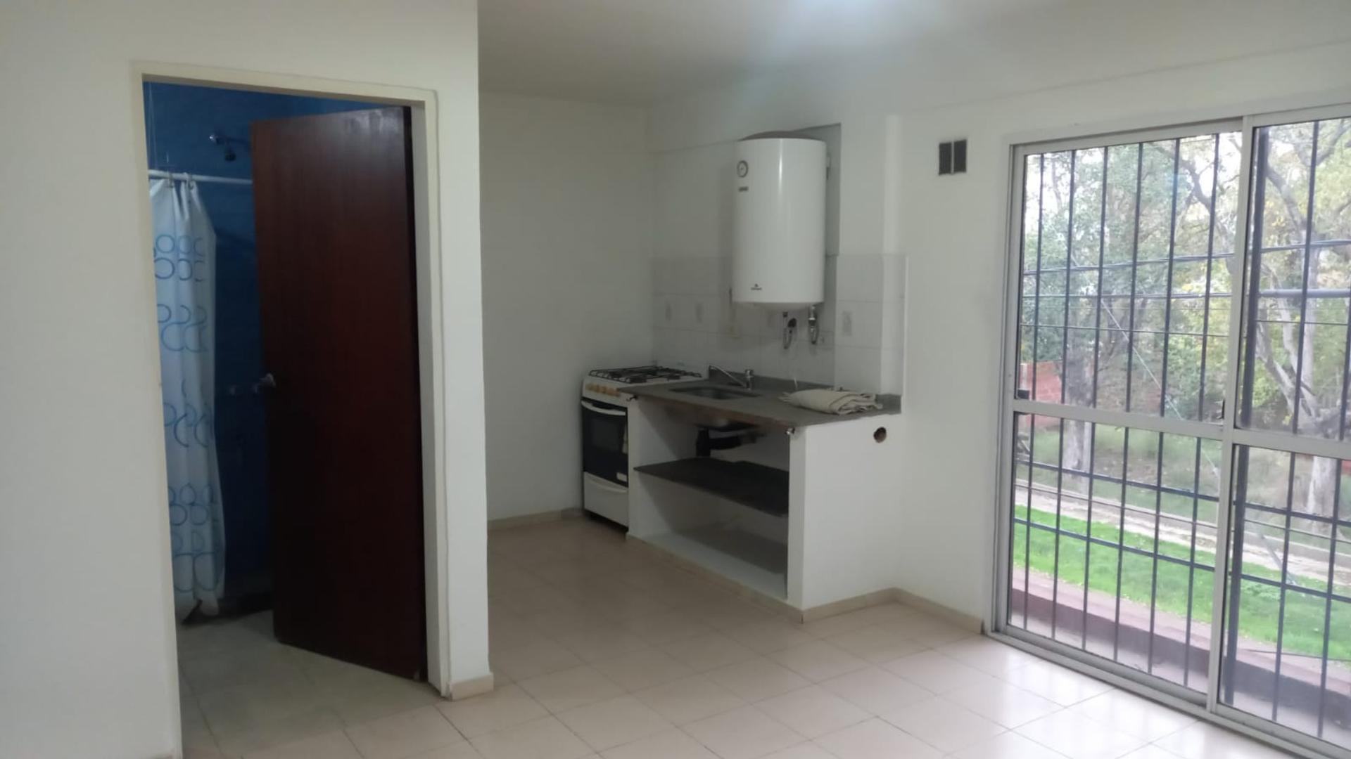 Del Lazo 4388 , Piso 1