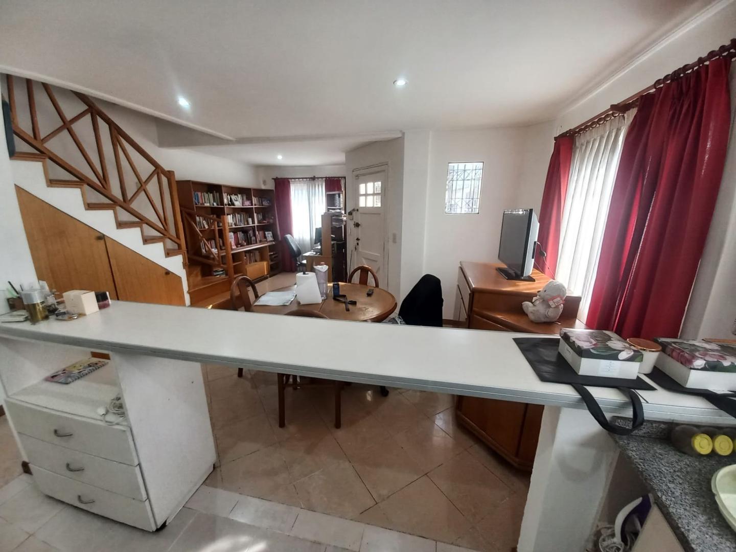 Casa en Venta con 1 cochera