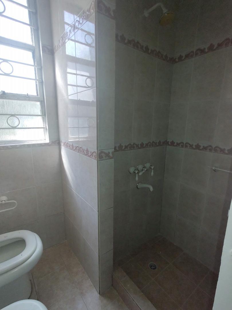 DEPTO 3 AMBIENTES EN BARRIO ENVION 3