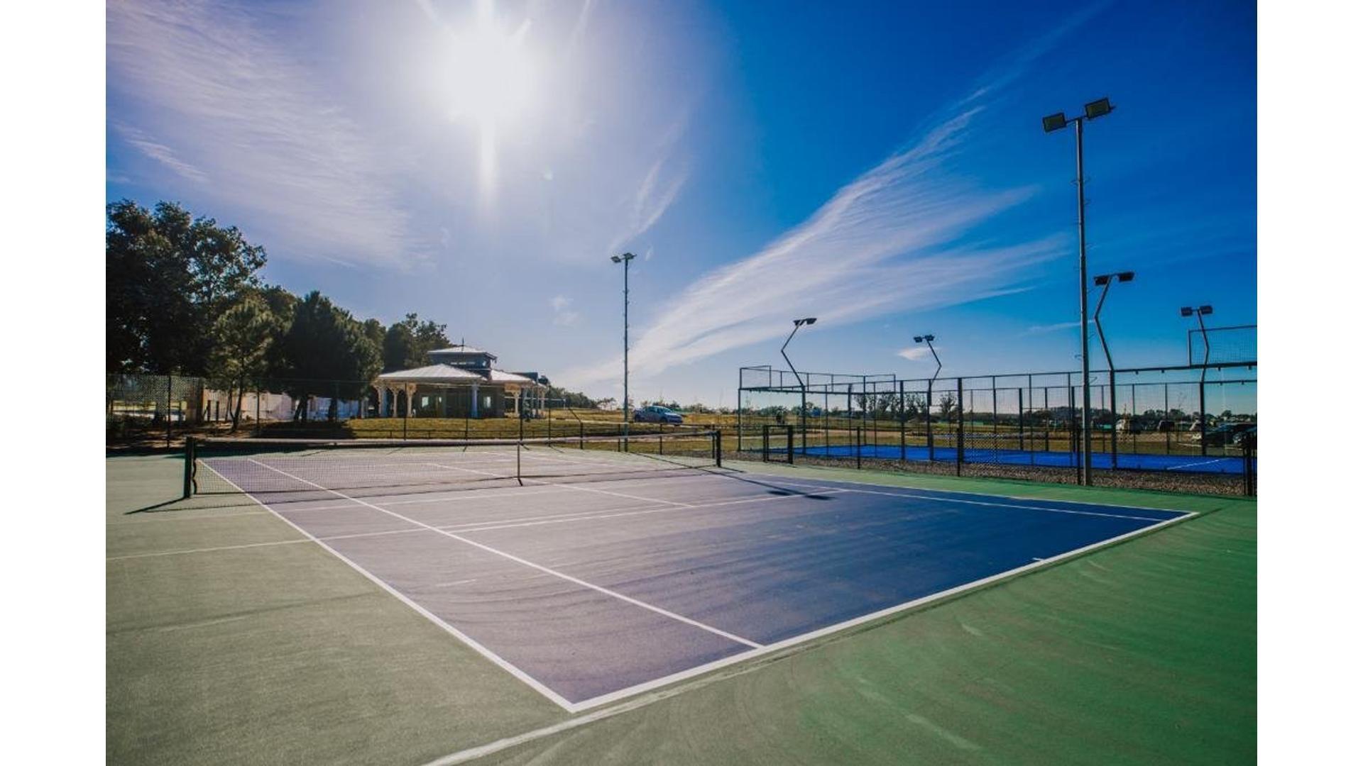 Av. Jorge Newbery 3051