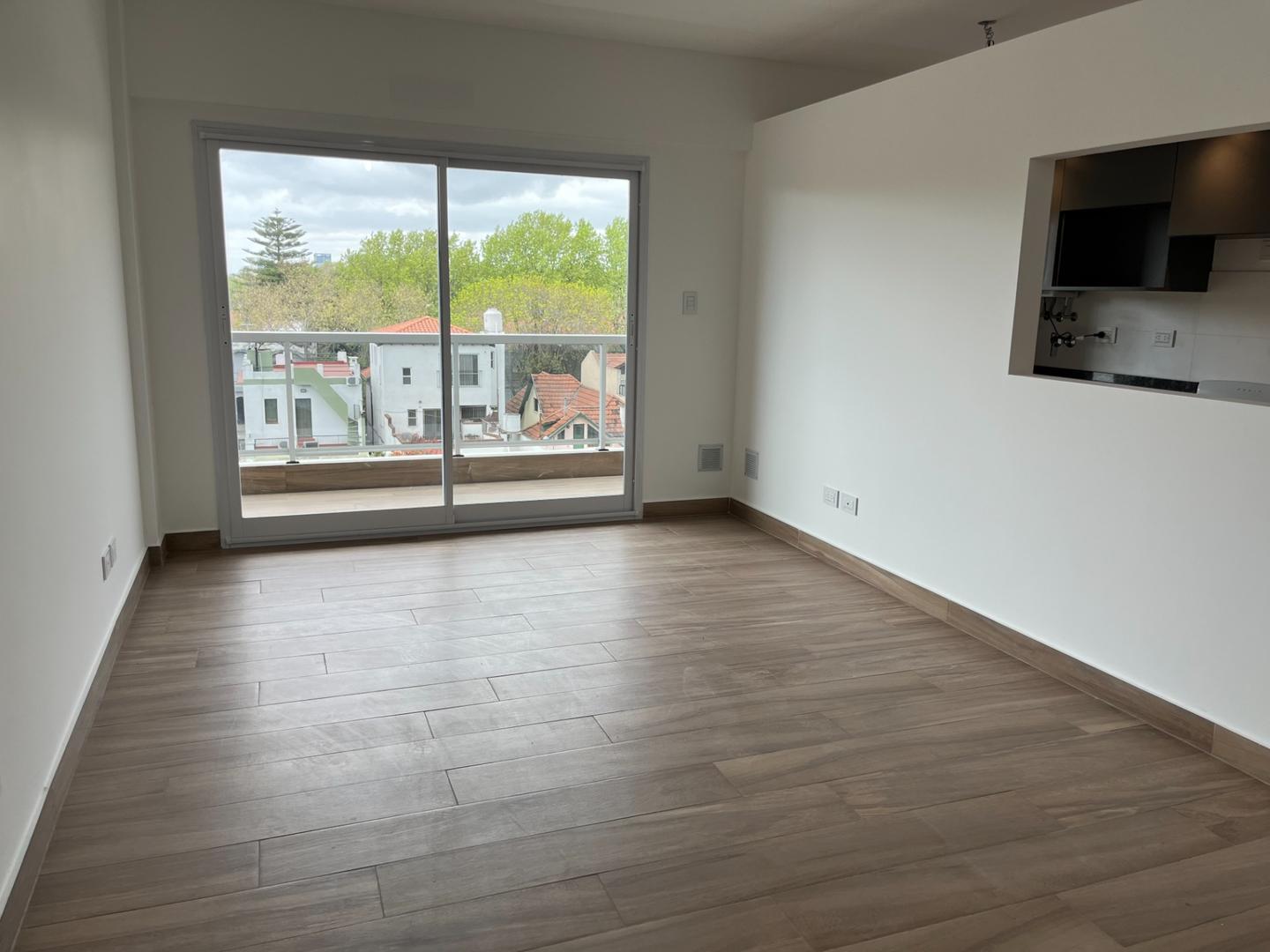 Av Maipu 1180 , Piso 3