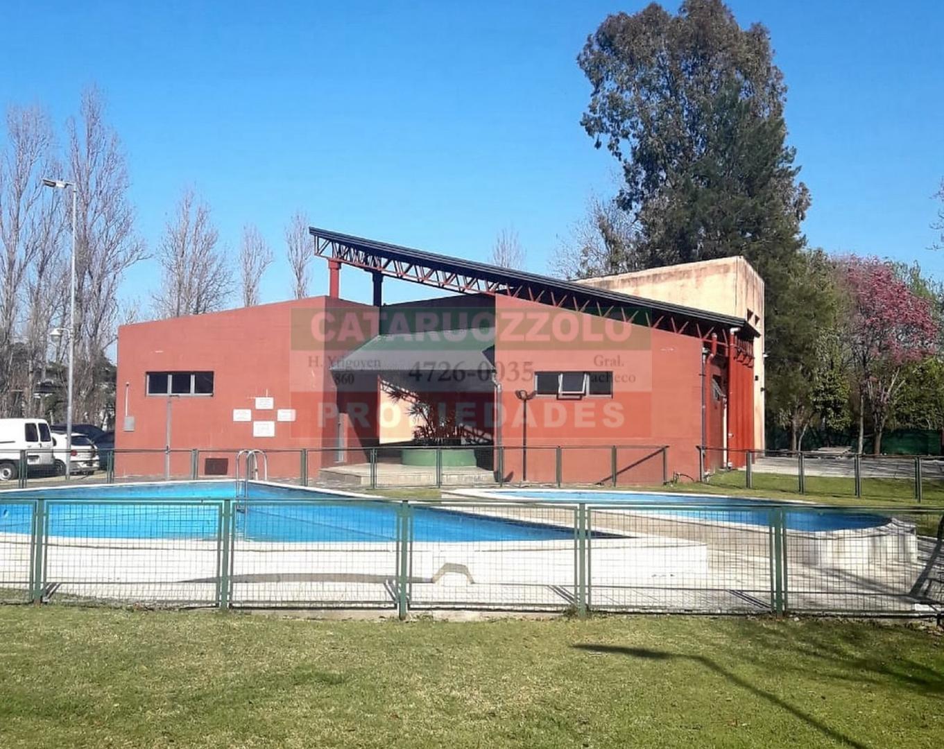 Departamento en Alquiler con 1 cocheras