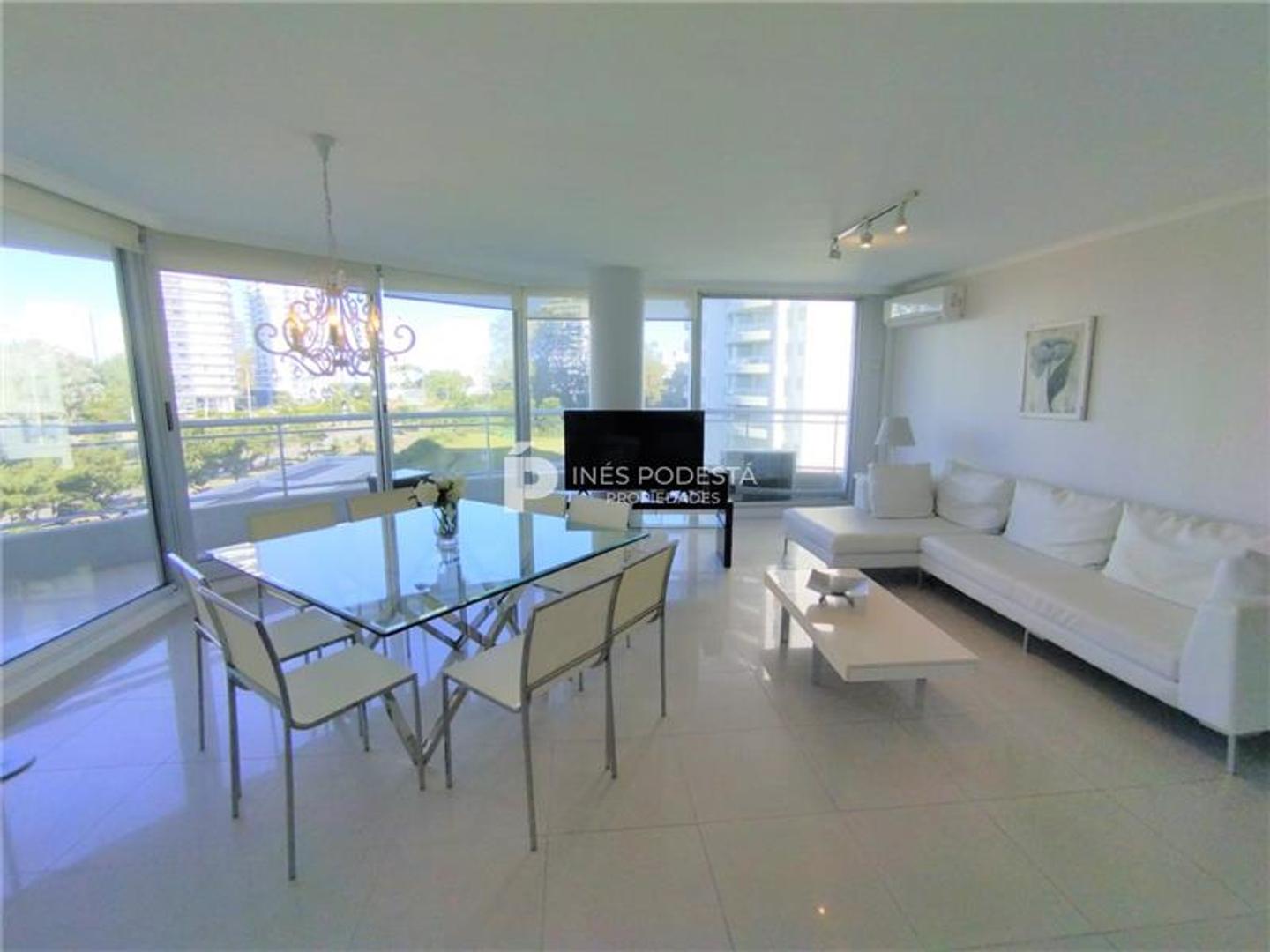 Departamento en Venta de 3 dormitorios