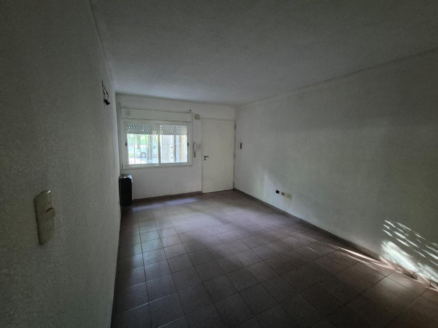 Santa Maria De Oro 900, Piso PB