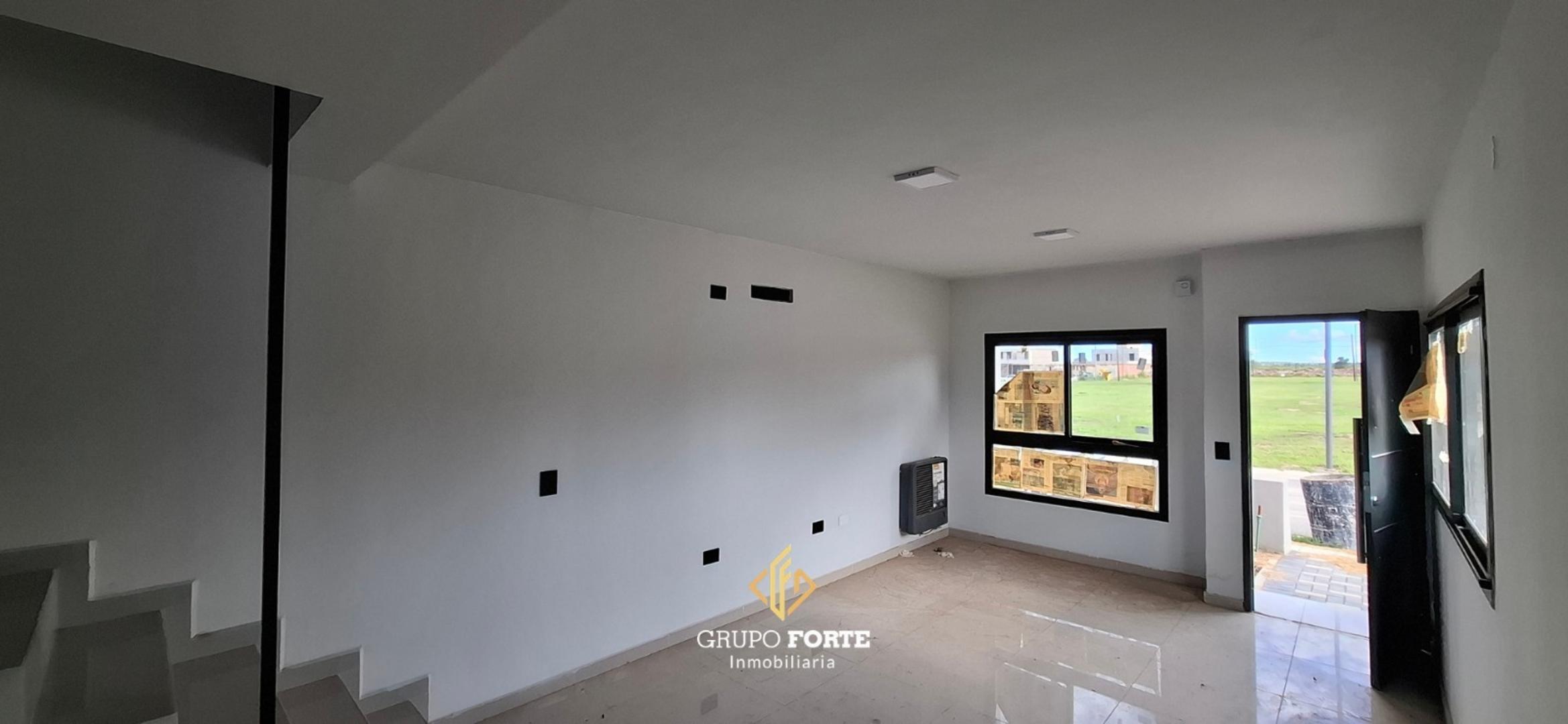 Casa 3 ambientes con 2 baños