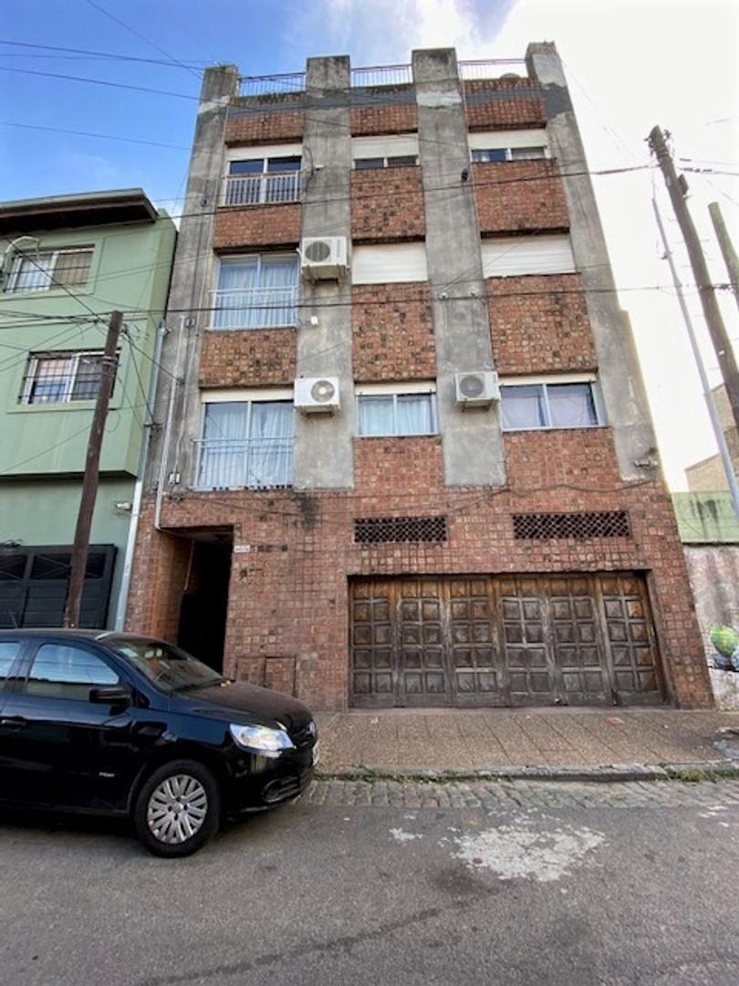 EN VENTA SAN MARTIN CENTRO  3 AMB. APTO CREDITO.