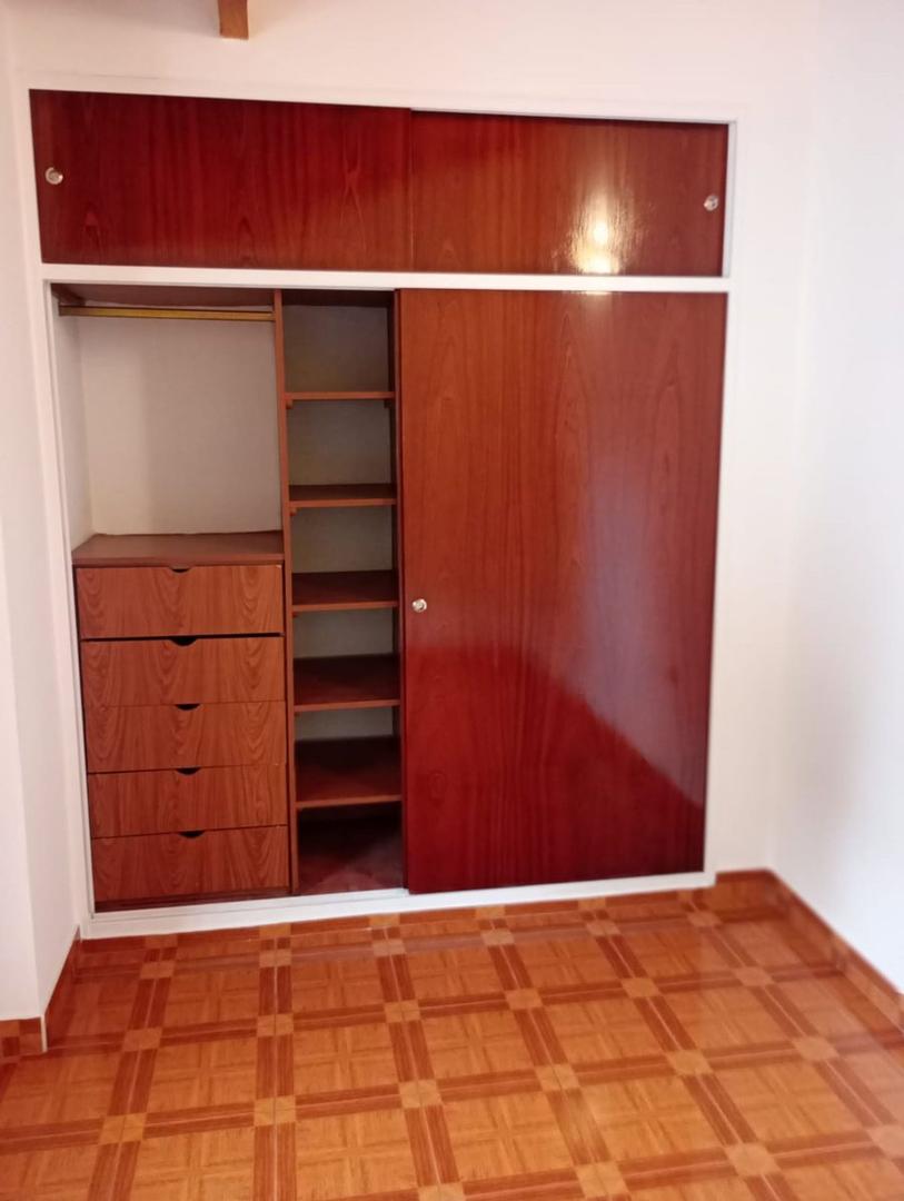 Depto Tipo Casa en Alquiler de 2 ambientes