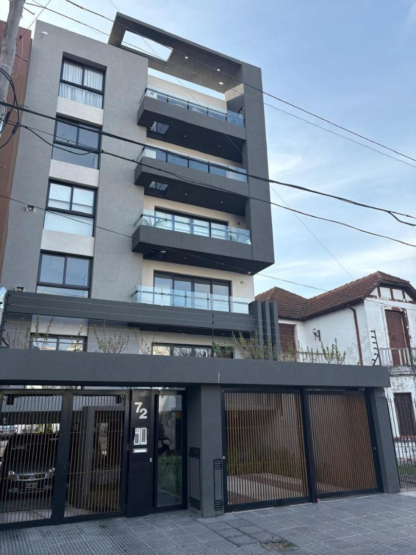 Semi piso a estrenar en Haedo Chico