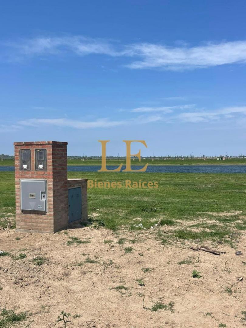 Terreno en Venta de 923,0 m2