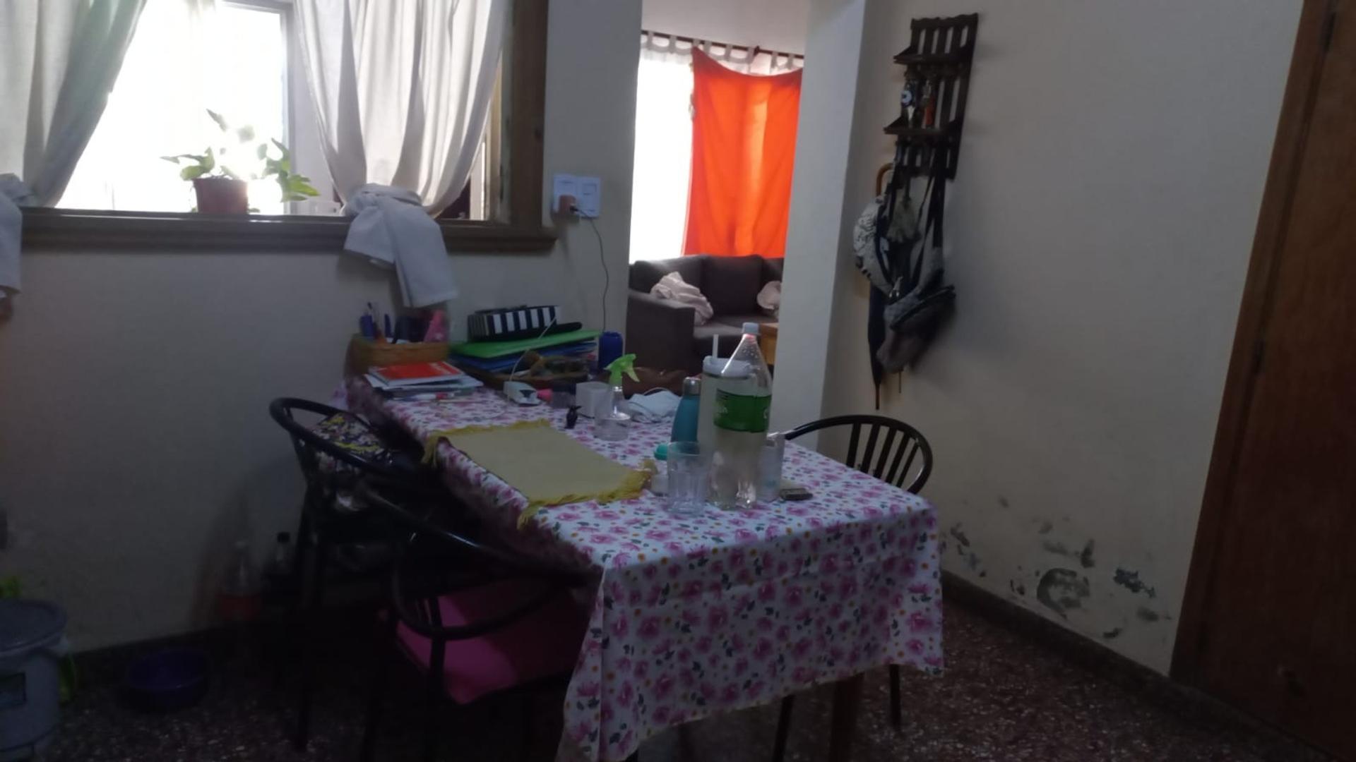 Casa en Venta con 7 cocheras