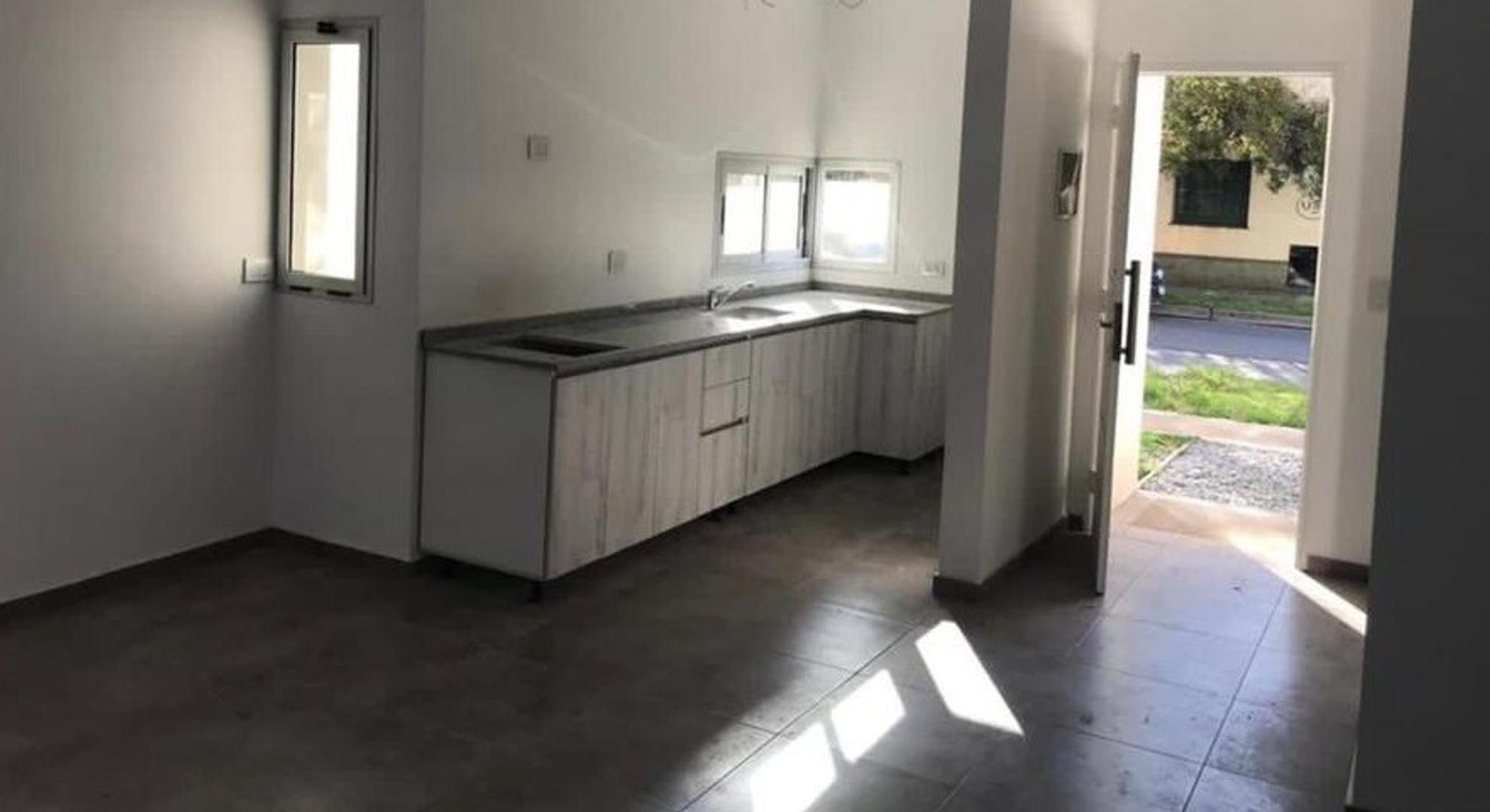 Depto Tipo Casa en Venta de 3 dormitorios