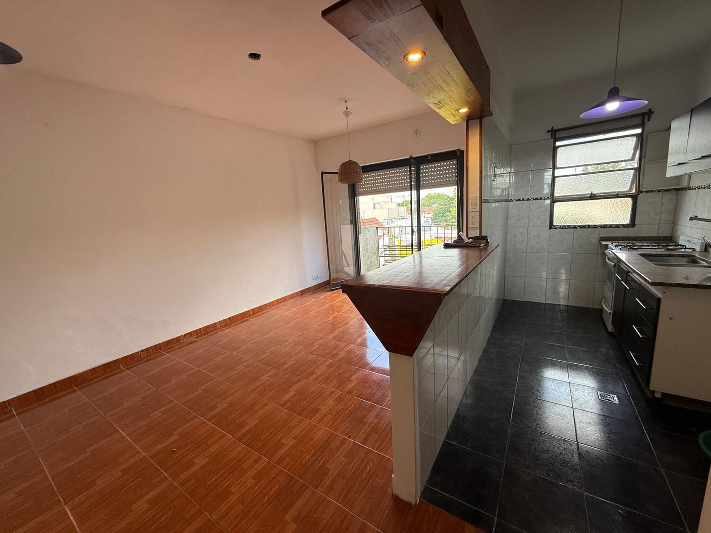 Departamento en Venta en Carapachay, USD 75.000