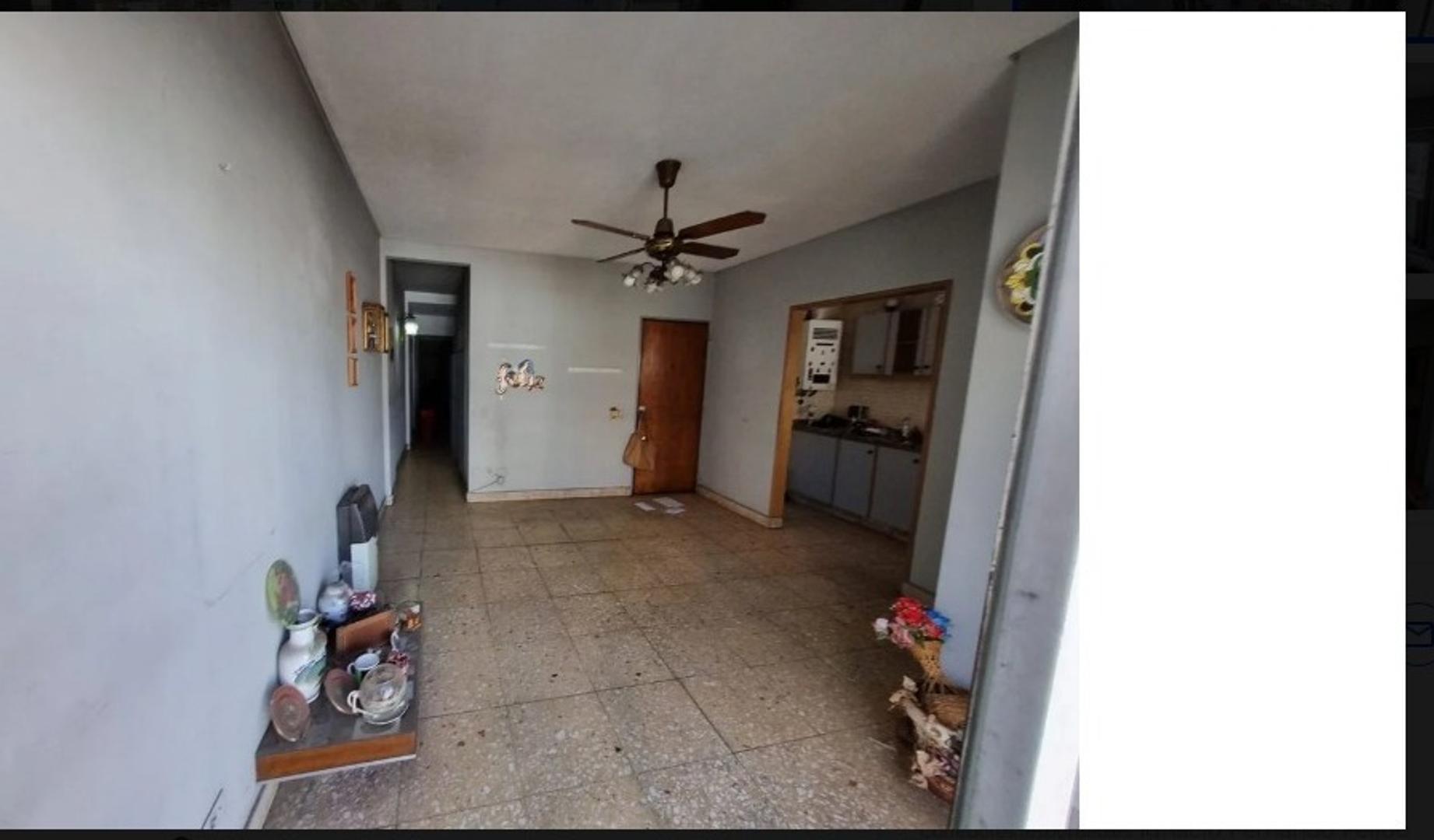 Av. Mitre 1200, Piso 2