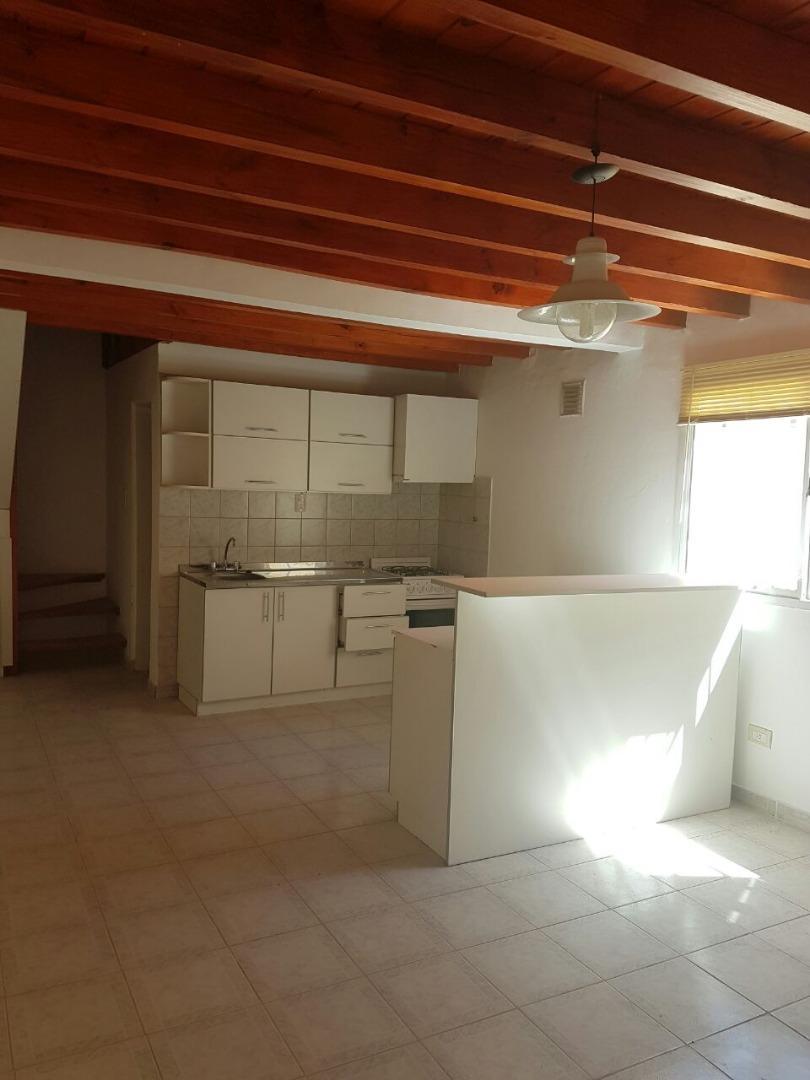 Depto Tipo Casa en Venta de 1 dormitorio