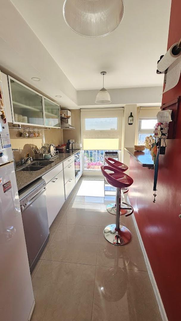 Departamento 4 ambientes en Morón Sur