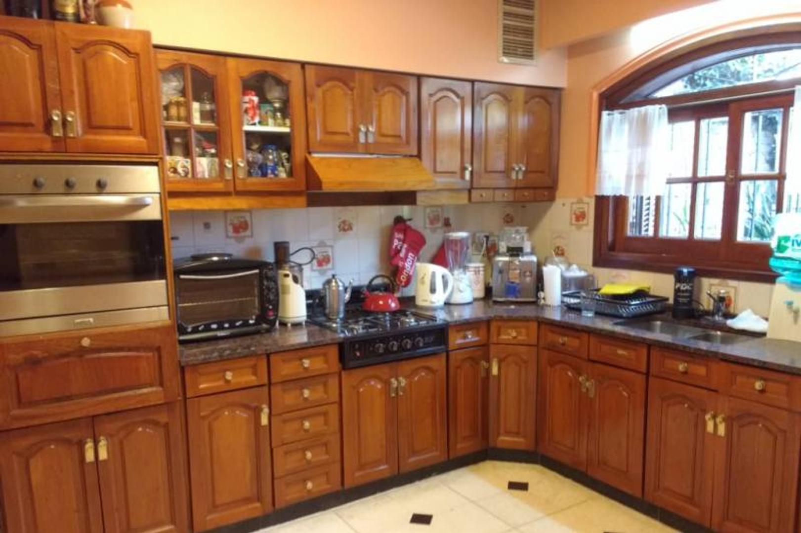 Casa en Venta en Haedo, USD 260.000