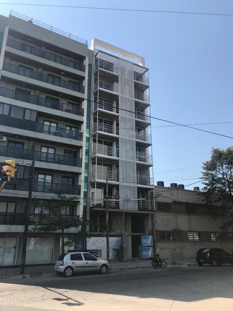 3 dorm externo con balcon