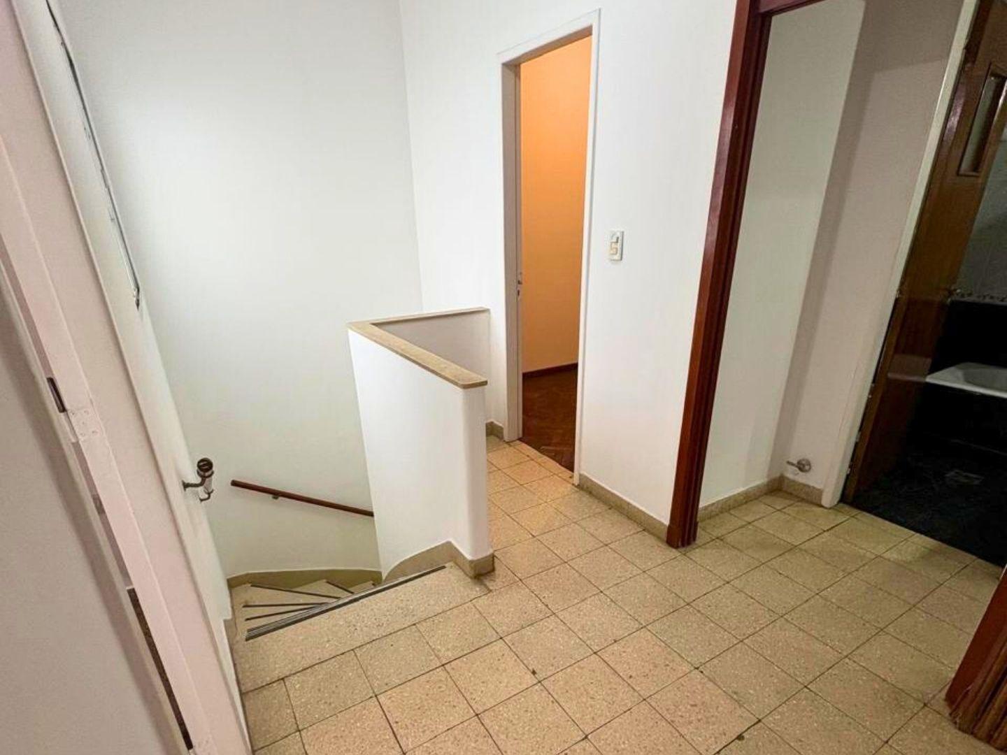 Oficina en Alquiler–PH P. Alta Independiente–Sin Expensas