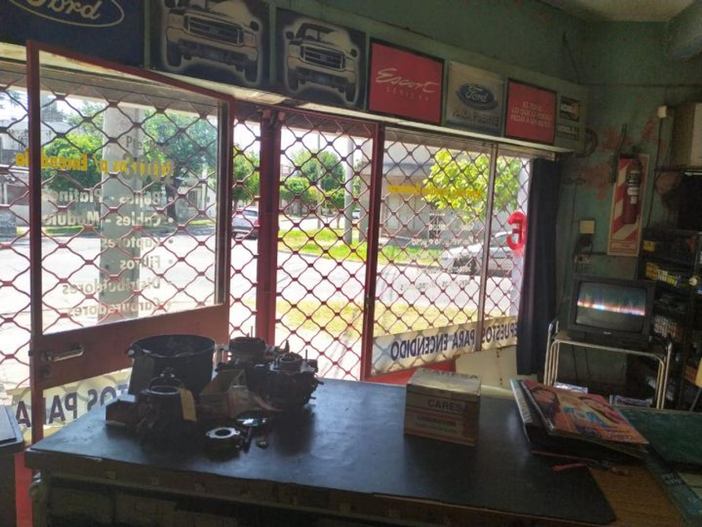 Galpon en Venta 20  mts Frente