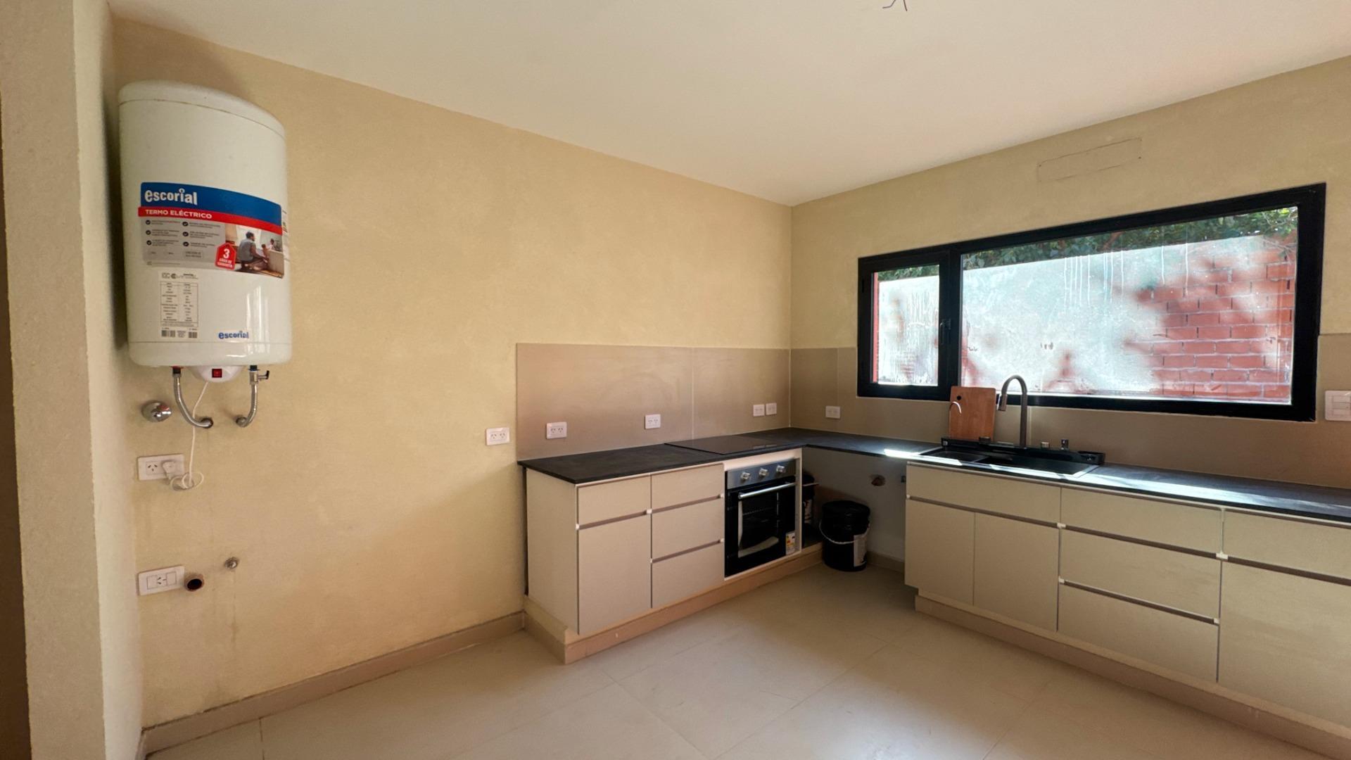 Casa en Venta al Oeste