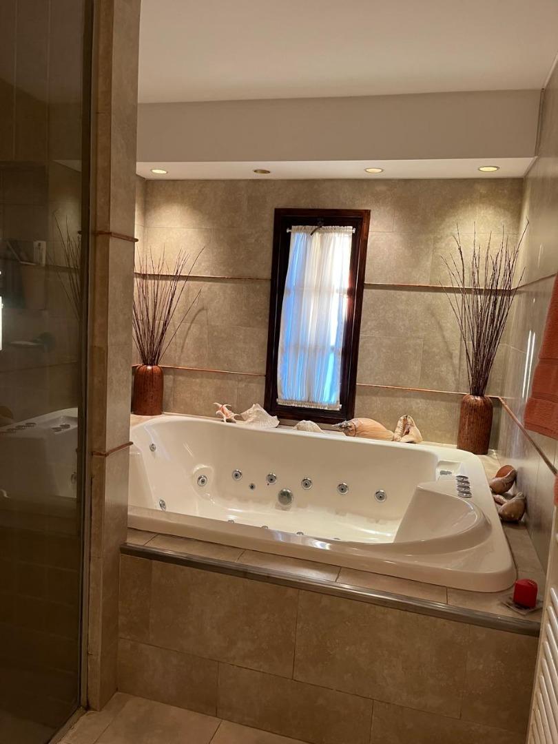 Casa en Venta en Acassuso Santa Fe  /  Fleming, USD 270.000