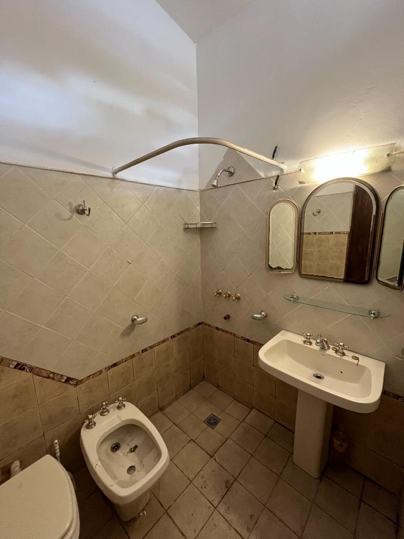 Vendo casa en Barrio Paso de los Andes, a metros del centro