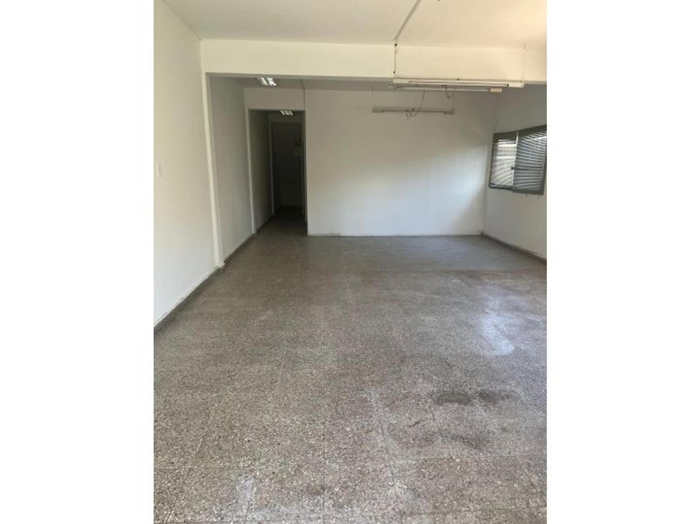 Local en Alquiler en San Lorenzo, $ 1.100.000