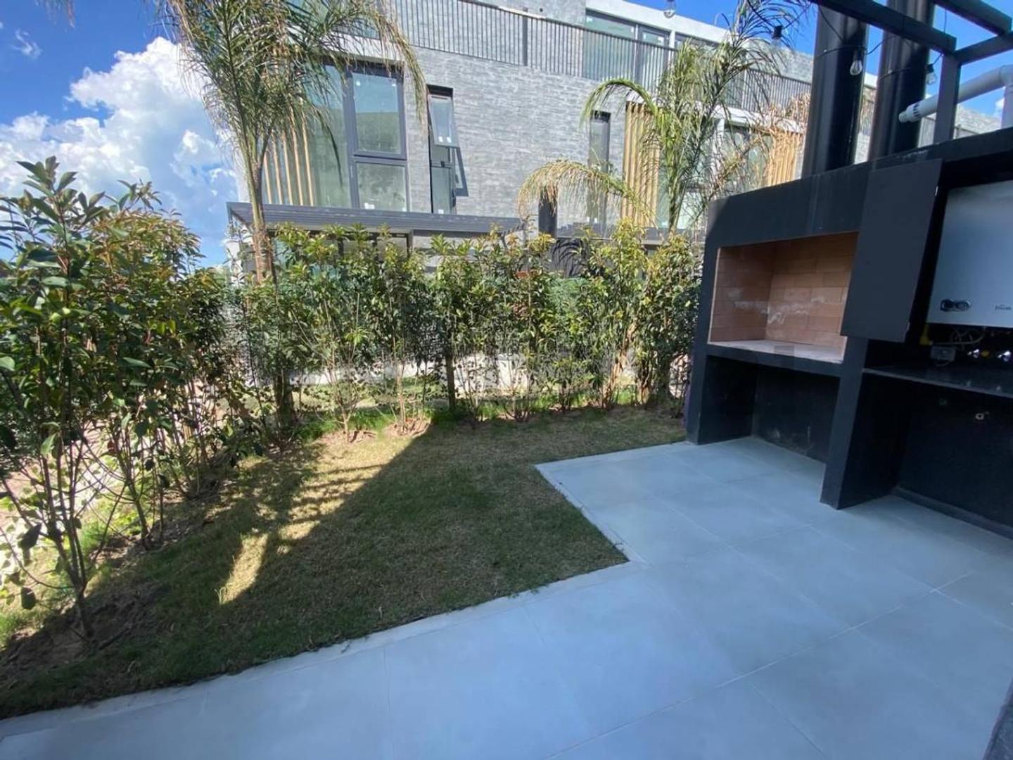 Triplex 4 Amb Sunny, Tigre