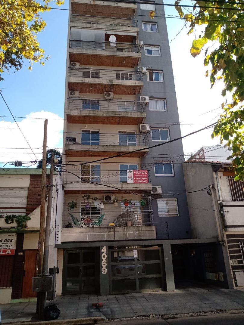 Departamento, piso, 4 ambientes.