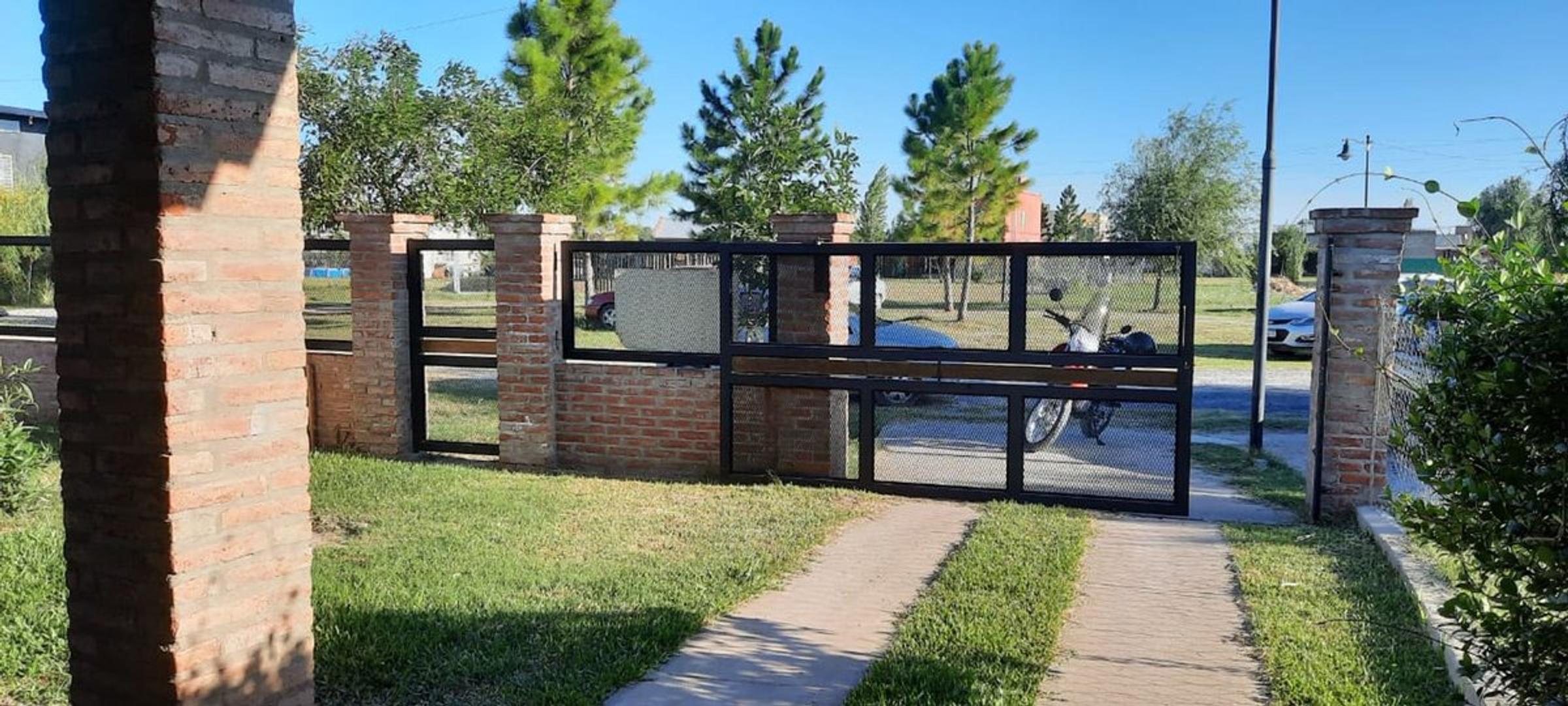 ALQUILER CASACON PILETA EN B. LAS TARDES ROLDAN