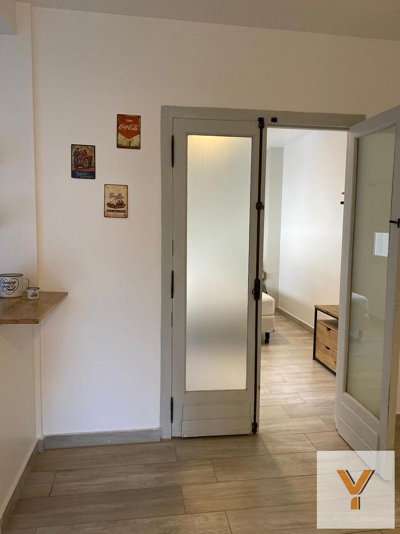 Depto Tipo Casa 2 ambientes con 1 baño