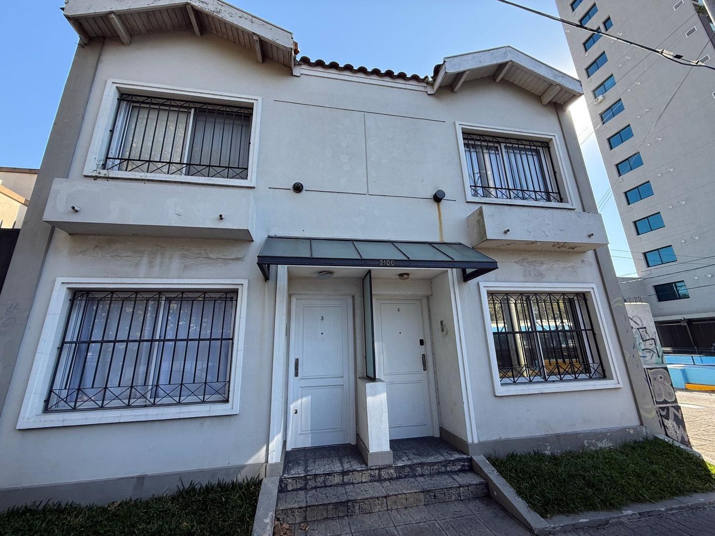 Venta duplex 3 ambientes Permuta Banfield apto credito