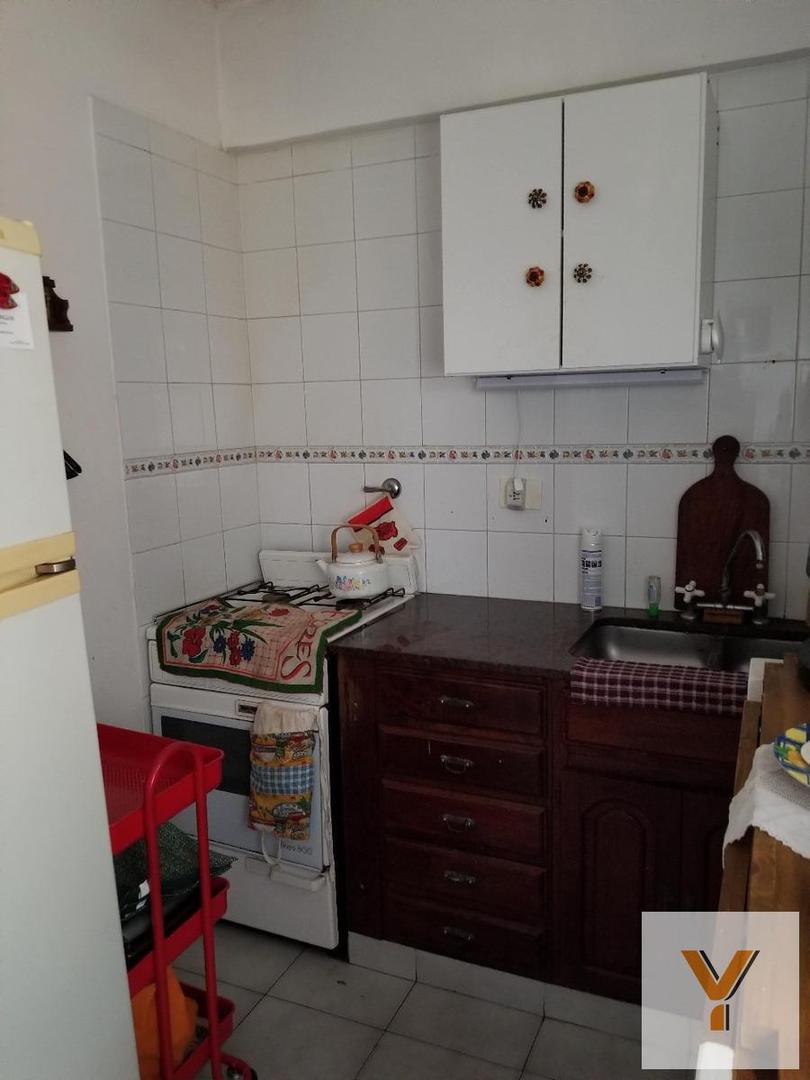 Depto Tipo Casa 2 ambientes con 1 baño