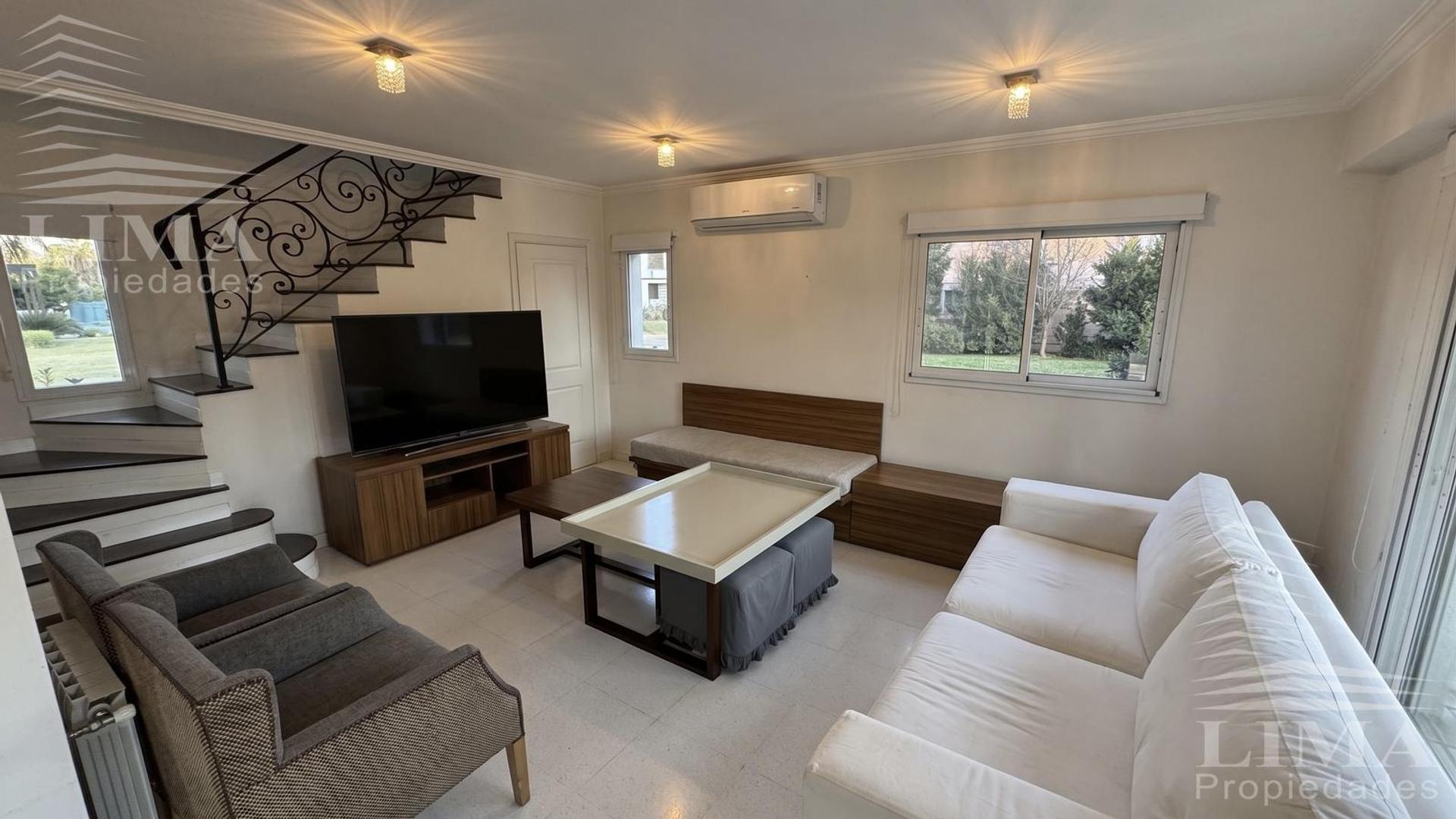 Casa en Alquiler de 4 dormitorios