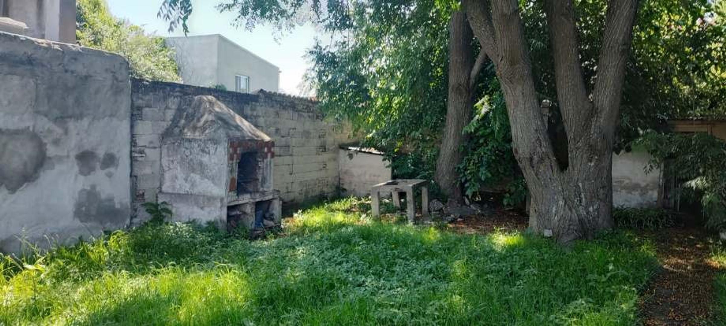 Terreno en Venta en Bernal, USD 120.000