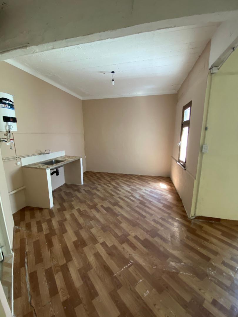 Depto Tipo Casa Monoambiente con 1 baño