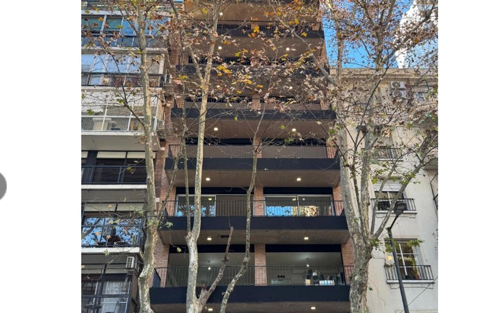 Lafinur 3200, Piso 8