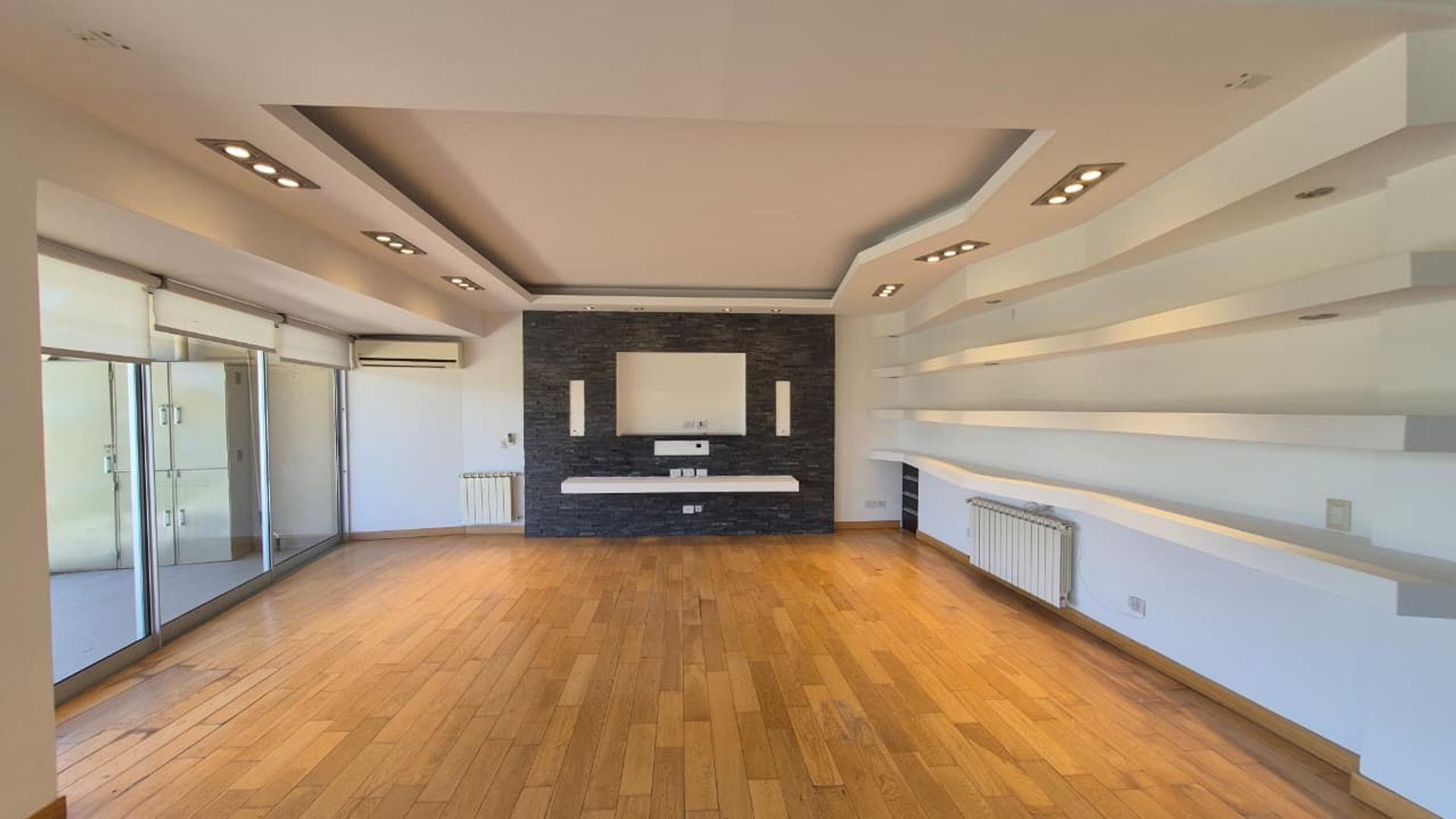 Departamento en Venta en Zona Centro, USD 200.000