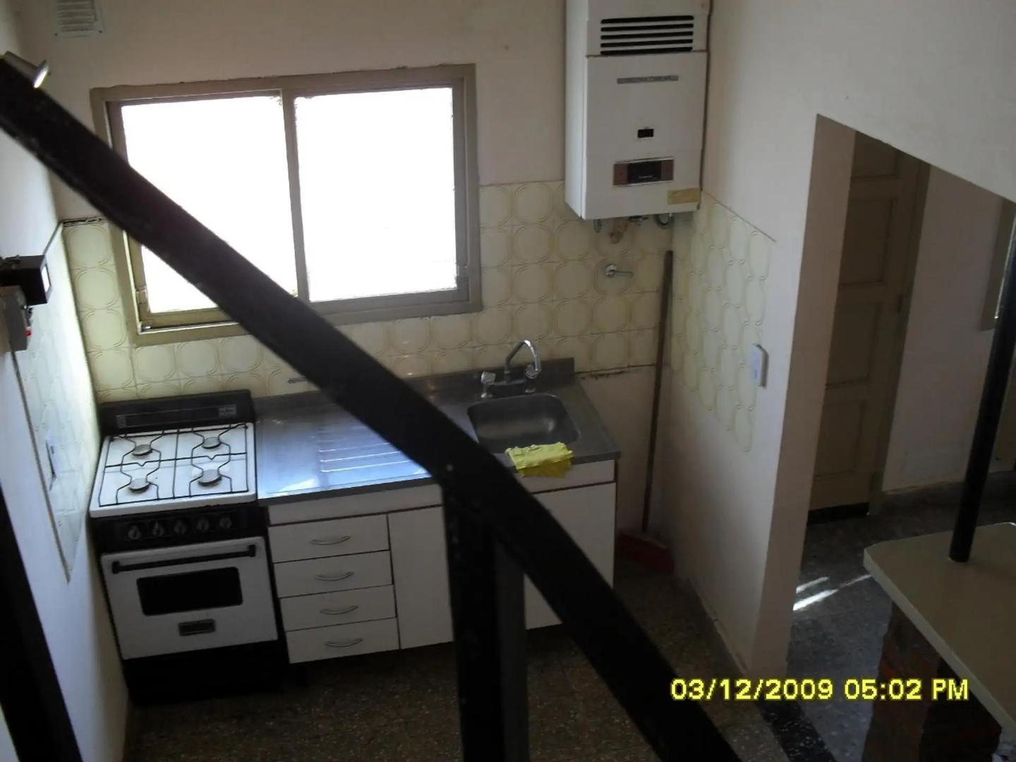 Casa 3 ambientes con 2 baños