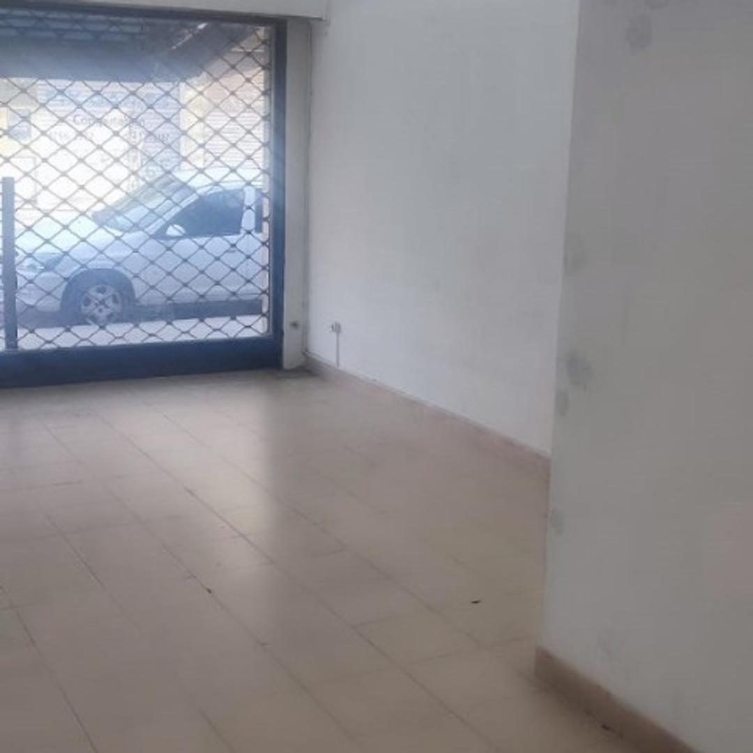 Local en Venta 30 años